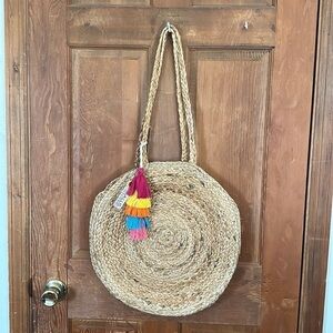 Mallis Accessories 100% Jute Purse 16” X 16”